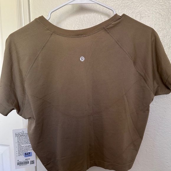 Lululemon Swiftly Tech Cropped short sleeve size 14 - Picture 5 of 5